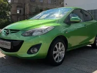 Gebraucht Mazda 2 Active 75 PS (55 kW) 2011 Grün Kleinwagen