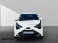 Gebraucht Toyota Aygo Business Edition 72 PS (52 kW) 2021 Weiß Kleinwagen