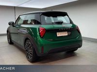 Gebraucht Mini Cooper S Coupé Favoured 204 PS (150 kW) 2024 British racing green metallic Coupé