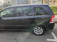 Gebraucht Opel Zafira 125 PS (91 kW) 2012 Schwarz Van / Kleinbus