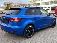 Gebraucht Audi A3 Sport 150 PS (110 kW) 2017 Blau Limousine