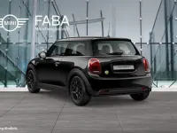Gebraucht Mini Cooper SE Hatch 135 kW (184 PS) 2023 Schwarz Kleinwagen