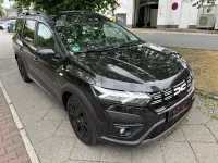 Gebraucht Dacia Jogger 110 PS (80 kW) 2023 Schwarz Van / Kleinbus