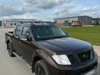 Gebraucht Nissan Navara 231 PS (169 kW) 2012 Braun Pickup