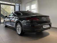 Gebraucht VW Arteon Basis 150 PS (110 kW) 2021 Uranograu Limousine