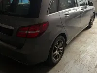 Gebraucht Mercedes B200 136 PS (100 kW) 2018 Grau Kleinwagen