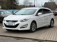 Gebraucht Hyundai i40 Edition 135 PS (99 kW) 2015 Weiß Kombi