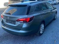 Gebraucht Opel Astra 122 PS (89 kW) 2020 Grau Kombi