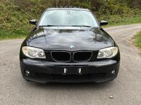 Gebraucht BMW 116 116 PS (85 kW) 2005 Schwarz Kleinwagen