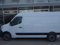 Second-hand Renault Master 135 CP (99 kW) 2024 Alb Monovolum