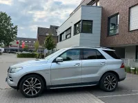 Gebraucht Mercedes ML350 258 PS (189 kW) 2011 Silber SUV