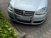Gebraucht VW Jetta 105 PS (77 kW) 2010 Silber Limousine