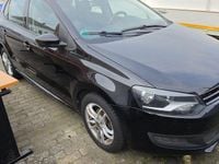 Usado VW Polo 69 HP (50 kW) 2013 Preto Citadino