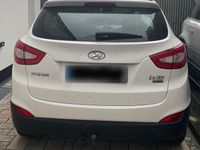 Gebraucht Hyundai ix35 136 PS (100 kW) 2014 Weiß SUV