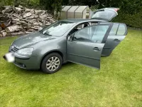 Gebraucht VW Golf V 75 PS (55 kW) 2004 Grün Kleinwagen