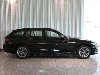 Gebraucht BMW 320 190 PS (139 kW) 2023 Schwarz ii Kombi