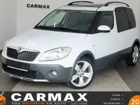 Gebraucht Skoda Roomster Scout 105 PS (77 kW) 2015 Weiß Kombi