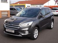 Gebraucht Ford Kuga Titanium 150 PS (110 kW) 2018 Grau SUV