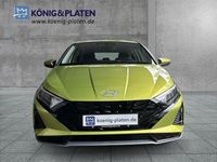 Gebraucht Hyundai i20 Trend 101 PS (74 kW) 2025 Lucid lime (grün) Kleinwagen