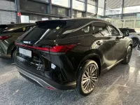 Gebraucht Lexus RX350h E-FOUR Luxury Line 250 PS (183 kW) 2026 Graphitschwarz metallic SUV
