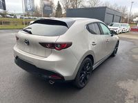 Neu Mazda 3 Nagisa 140 PS (102 kW) 2025 Zircon sand Limousine