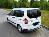 Gebraucht Ford Tourneo Courier 101 PS (74 kW) 2016 Weiß Van / Kleinbus
