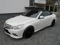 Gebraucht Mercedes E350 AMG 306 PS (225 kW) 2011 Weiß Cabrio