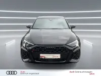 Gebraucht Audi RS3 Sportback Ambiente 400 PS (294 kW) 2023 Mythosschwarz metallic Kleinwagen