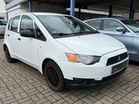 Gebraucht Mitsubishi Colt Inform 75 PS (55 kW) 2013 Weiß Limousine