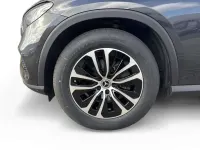 Gebraucht Mercedes GLC200 163 PS (119 kW) 2025 Metalliclack graphitgrau SUV