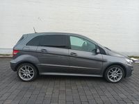 Gebraucht Mercedes 200 140 PS (102 kW) 2011 Grau Kombi