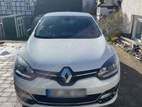 Gebraucht Renault Mégane Coupé Bose Edition 132 PS (97 kW) 2015 Weiß Coupé