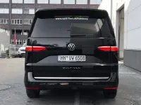 Gebraucht VW Multivan Style 150 PS (110 kW) 2025 Schwarz Van / Kleinbus
