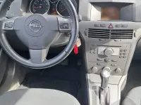 Gebraucht Opel Astra 125 PS (91 kW) 2005 Silber Kombi