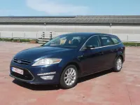 Gebraucht Ford Mondeo Titanium 116 PS (85 kW) 2013 Blau Limousine
