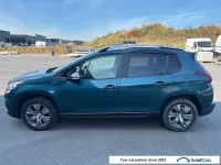 Gebraucht Peugeot 2008 Style 83 PS (61 kW) 2019 Grün SUV