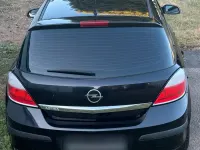 Gebraucht Opel Astra 125 PS (91 kW) 2004 Schwarz Limousine