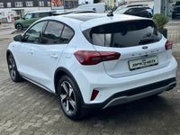 Neu Ford Focus Active X 155 PS (114 kW) 2025 Weiss Limousine