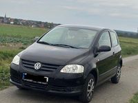 Second-hand VW Fox 55 CP (40 kW) 2006 Negru Hatchback