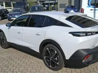 Neu Peugeot 408 Allure 136 PS (100 kW) 2026 Okenit weiß SUV