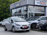 Gebraucht Hyundai ix20 Style 125 PS (91 kW) 2014 Silber Kleinwagen