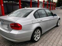 Gebraucht BMW 320 170 PS (125 kW) 2008 Limousine