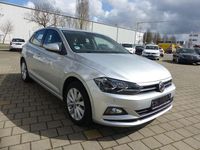 Gebraucht VW Polo Highline 95 PS (69 kW) 2018 Silber Kleinwagen