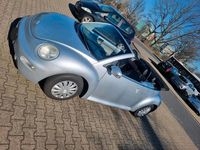 Gebraucht VW New Beetle 102 PS (75 kW) 2004 Silber Kleinwagen