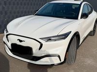 Gebraucht Ford Mustang Mach-E 258 kW (351 PS) 2021 Weiß SUV