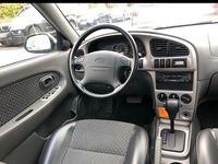 Gebraucht Kia Shuma 102 PS (75 kW) 2001 Silber Kleinwagen