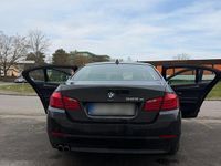 Gebraucht BMW 525 218 PS (160 kW) 2013 Blau Limousine