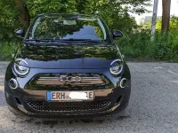 Gebraucht Fiat 500e Icon 86 kW (118 PS) 2022 Schwarz Limousine