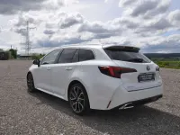 Neu Toyota Corolla Lounge 196 PS (144 kW) 2025 Weiß Kombi
