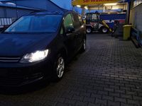 Second-hand VW Sharan 140 CP (102 kW) 2010 Negru Monovolum